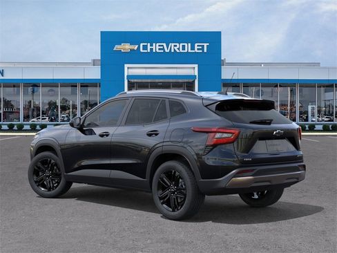 New 2026 Chevrolet Trax ACTIV w/ Driver Confidence Package image 3