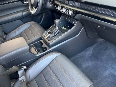 Used 2023 Honda CR-V Sport Touring image 32