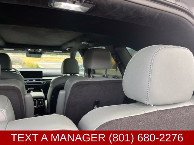 Used 2024 Kia Sorento SX Prestige w/ Sage Leather Package AWD/4WD image 12