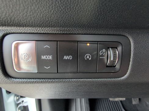 New 2026 Chevrolet Traverse Z71 w/ Enhanced Driving Package image 23