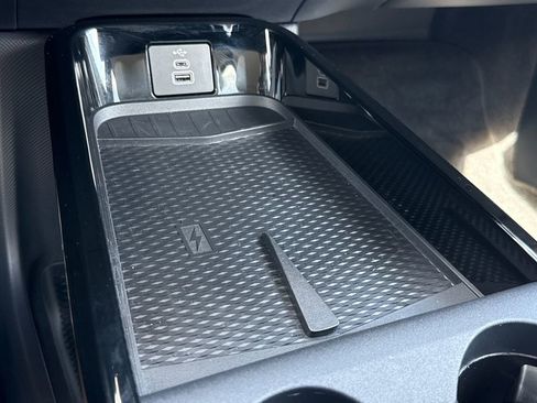 Used 2025 Ford Mustang Mach-E Premium RWD image 23