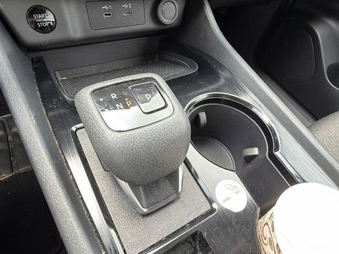 Used 2024 Nissan Rogue SV AWD/4WD image 31