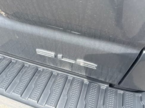 Used 2021 GMC Sierra 1500 SLE AWD/4WD image 4