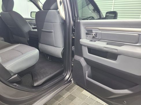 Used 2016 RAM 1500 Big Horn image 36