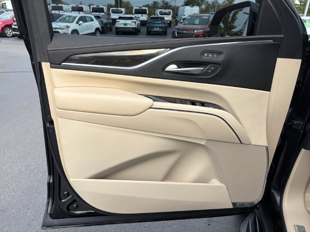 Certified 2024 Cadillac Escalade Premium Luxury w/ LPO, Floor Liner Package AWD/4WD image 19