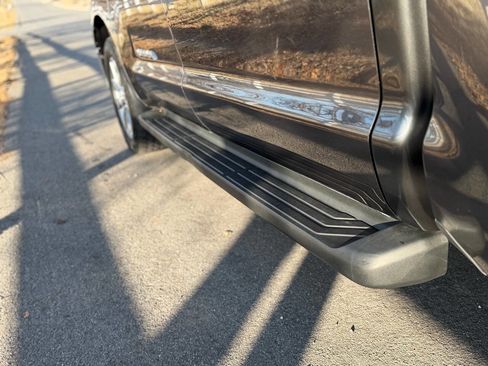 Used 2012 Toyota Tundra Limited w/ Platinum Pkg image 87