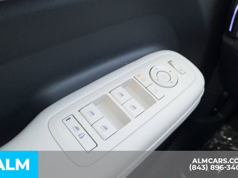 Used 2025 Hyundai Santa Fe Calligraphy image 33