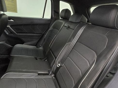 Used 2024 Volkswagen Tiguan SEL R-Line AWD/4WD image 17