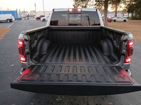 Certified 2022 RAM 1500 Limited image 27