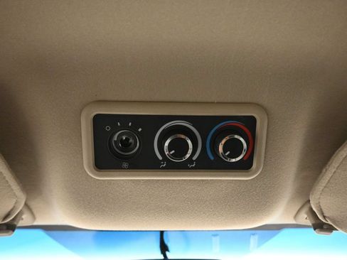 Used 2014 Chevrolet Express 3500 LS RWD image 20