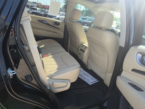 Used 2020 INFINITI QX60 Luxe w/ Essential Package image 18