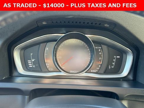 Used 2017 Volvo V60 T5 Cross Country w/ Climate Package image 19