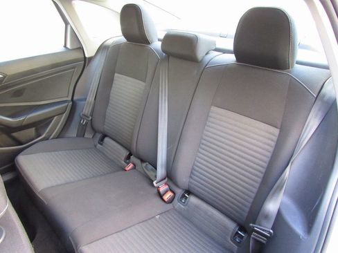 Used 2025 Volkswagen Jetta S image 14