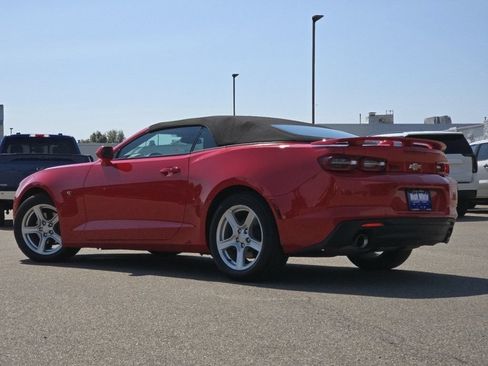 Used 2023 Chevrolet Camaro LT RWD image 16