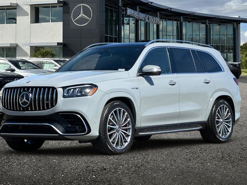 Used 2025 Mercedes-Benz GLS 63 AMG 4MATIC image 8