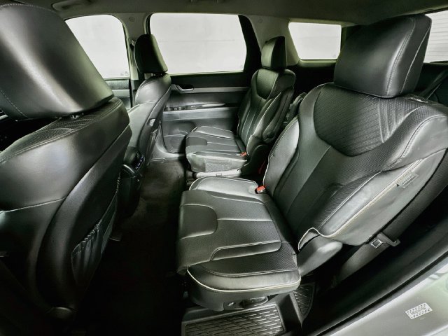 Used 2024 Hyundai Palisade SEL FWD image 25