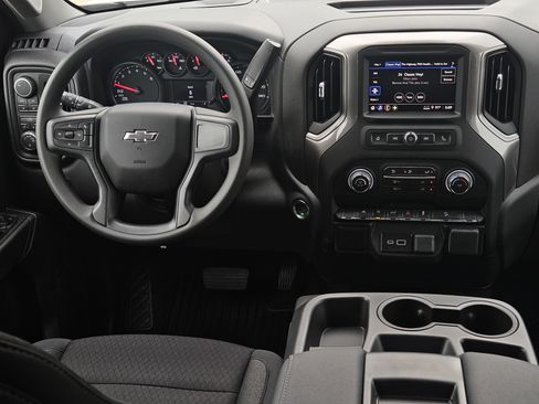 New 2026 Chevrolet Silverado 1500 Custom Trail Boss w/ LPO, Dark Essentials Package AWD/4WD image 16