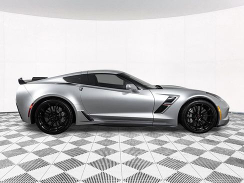 Used 2018 Chevrolet Corvette Grand Sport w/ Z07 Performance Package RWD image 22