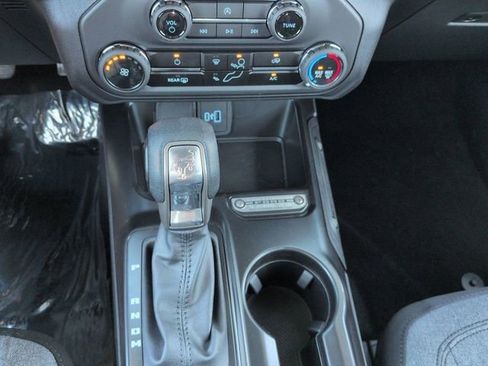 New 2025 Ford Bronco 2-Door AWD/4WD image 18
