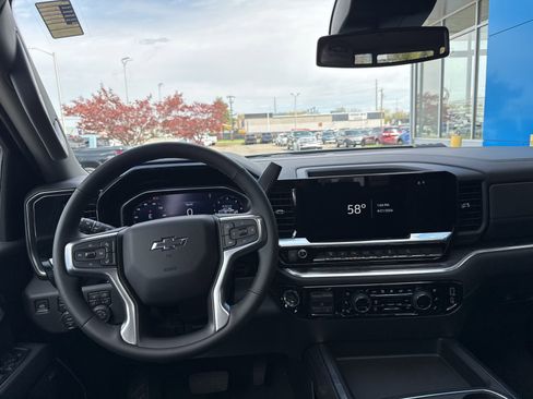 New 2026 Chevrolet Silverado 3500 LTZ w/ LTZ Plus Package AWD/4WD image 2