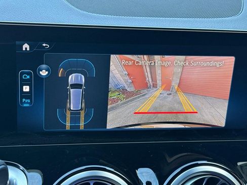 New 2025 Mercedes-Benz GLB 250 image 23