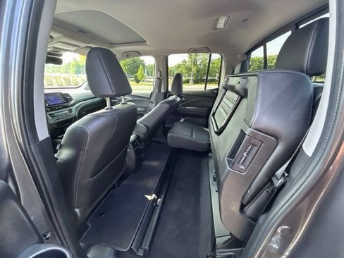 Used 2023 Honda Ridgeline RTL-E image 13