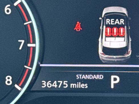 Used 2023 Nissan Rogue S image 22