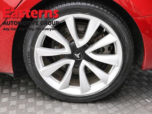 Used 2018 Tesla Model 3 Long Range image 8