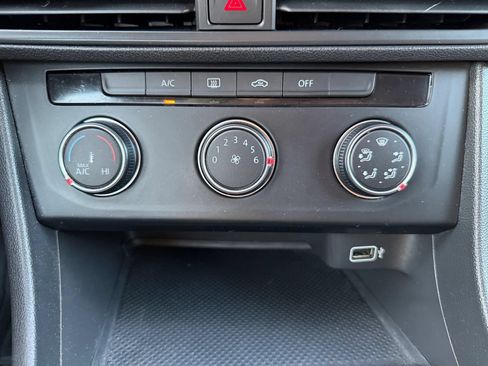 Used 2019 Volkswagen Jetta S FWD image 39
