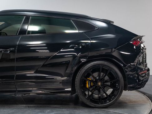 Used 2019 Lamborghini Urus AWD/4WD image 59