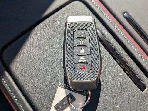 New 2026 INFINITI QX80 Autograph w/ Premium Cargo Package image 32