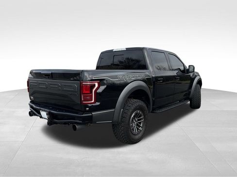 Used 2019 Ford F150 Raptor w/ Equipment Group 802A Luxury image 3