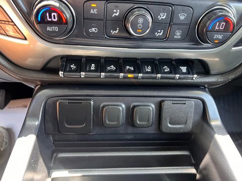 Used 2019 Chevrolet Silverado 2500 LTZ w/ Duramax Plus Package image 22