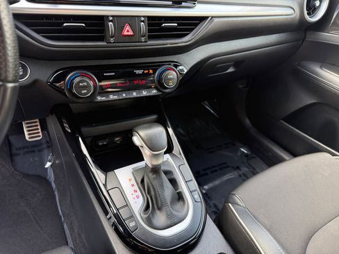 Used 2023 Kia Forte GT-Line w/ GT-Line Technology Package image 13