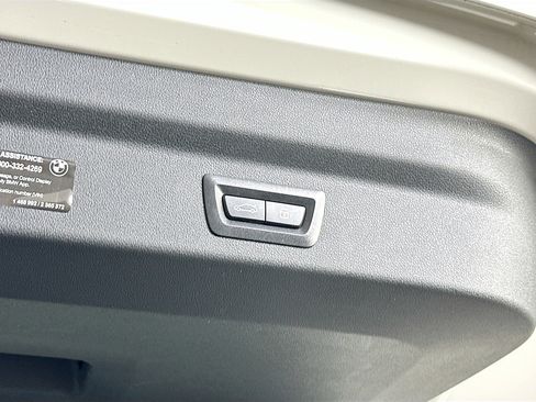 Used 2025 BMW X2 xDrive28i image 29