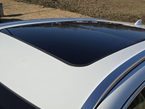 Used 2024 Genesis GV80 3.5T w/ Prestige Package image 8