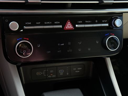 Certified 2025 Hyundai Tucson SEL image 20