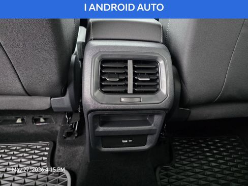 Used 2024 Volkswagen Taos SE FWD image 19
