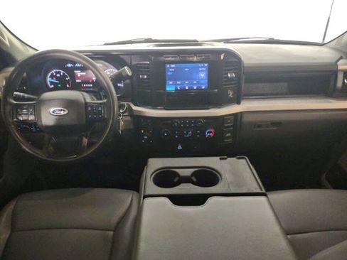 Used 2024 Ford F250 XL AWD/4WD image 11