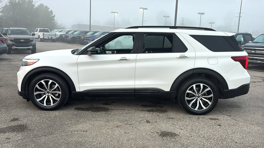 Used 2020 Ford Explorer ST w/ Premium Technology Package AWD/4WD image 4