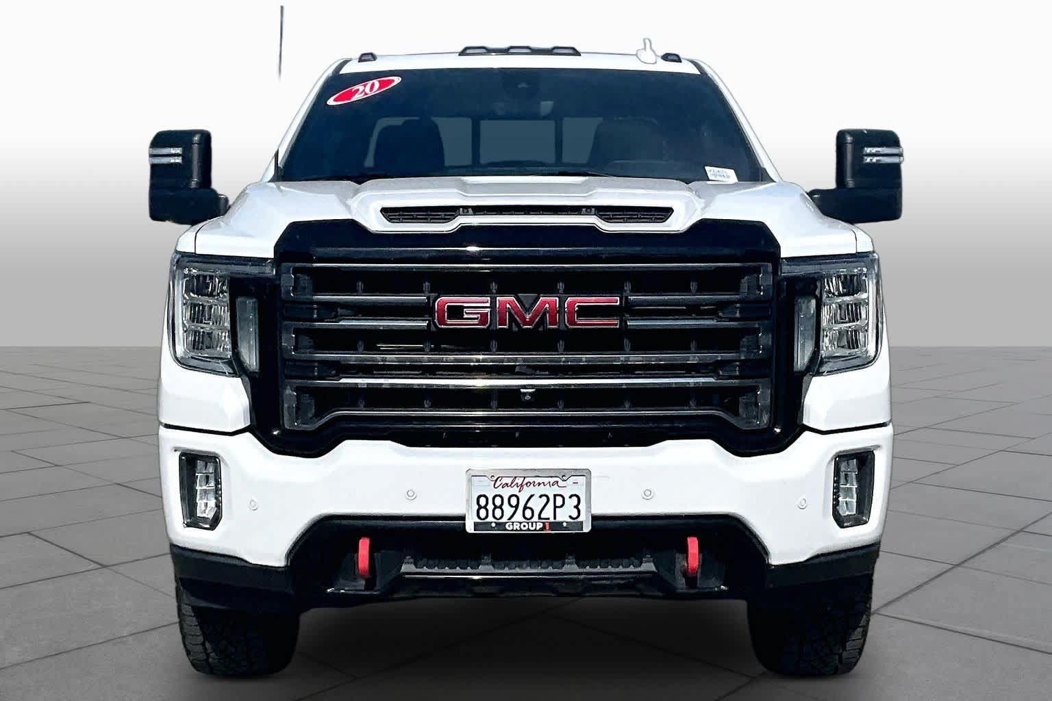 Used 2020 GMC Sierra 2500 AT4 w/ AT4 Premium Package AWD/4WD image 3