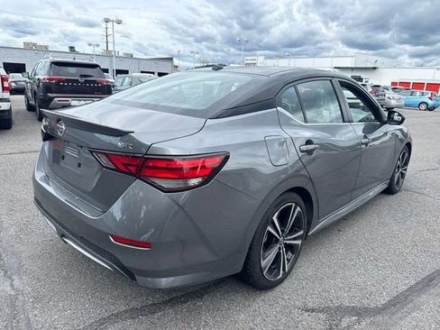 Certified 2023 Nissan Sentra SR w/ SR Premium Package FWD image 5