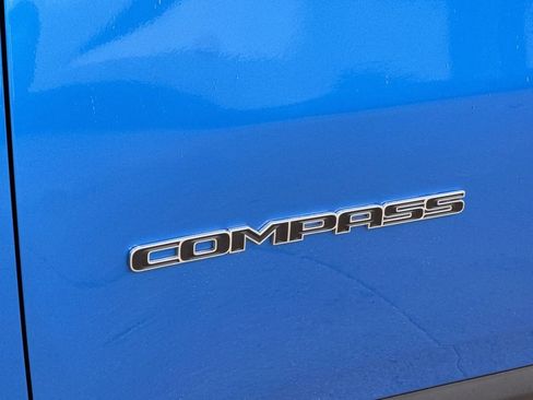 Used 2024 Jeep Compass Sport AWD/4WD image 31
