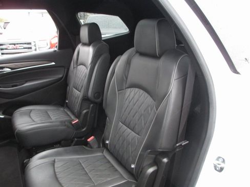 Certified 2023 Buick Enclave Avenir image 20