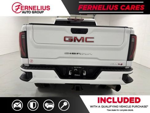 Used 2024 GMC Sierra 3500 AT4 w/ Technology Package AWD/4WD image 7
