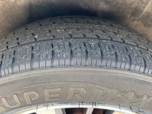 Used 2018 Nissan Pathfinder SV w/ Cargo Package image 42