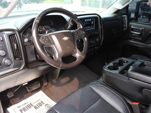 Used 2018 Chevrolet Silverado 2500 LT w/ LT Fleet Convenience Package AWD/4WD image 17