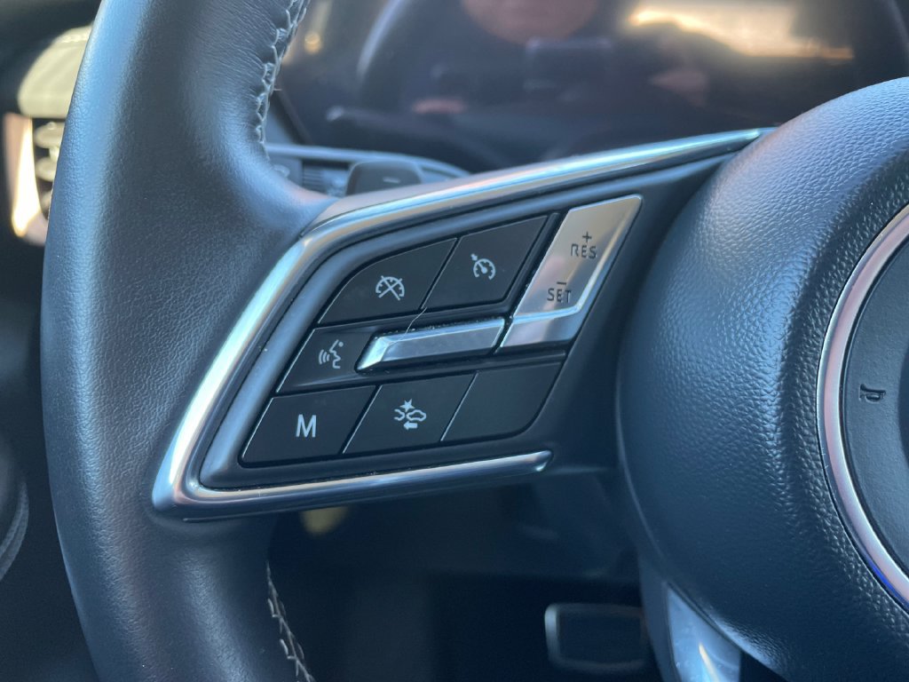 Used 2025 Buick Envision Sport Touring AWD/4WD image 37