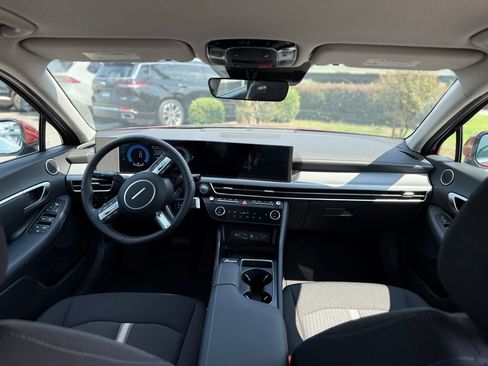 New 2025 Hyundai Sonata SEL image 9