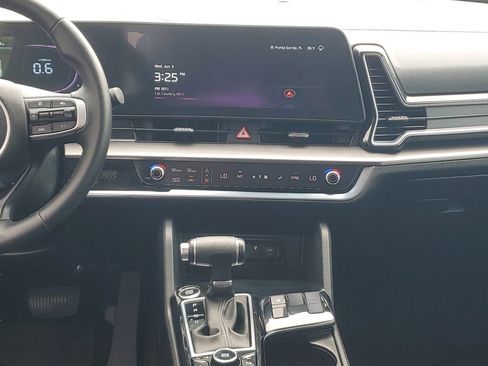 Used 2024 Kia Sportage EX FWD image 15